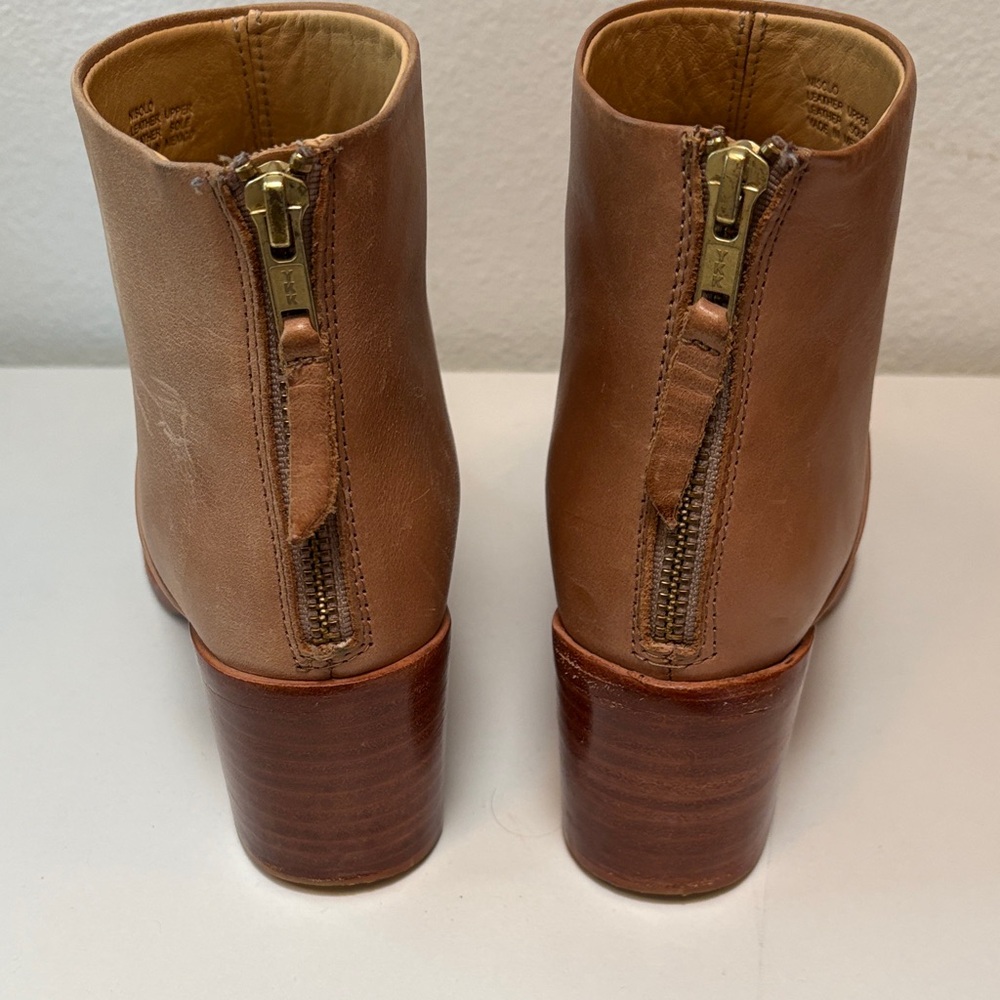 Nisolo Chestnut Leather Stacked Heel “Dari” Boots - Picture 4 of 8